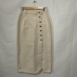 90’s Vintage Cliche’ cream denim asymmetrical button front skirt